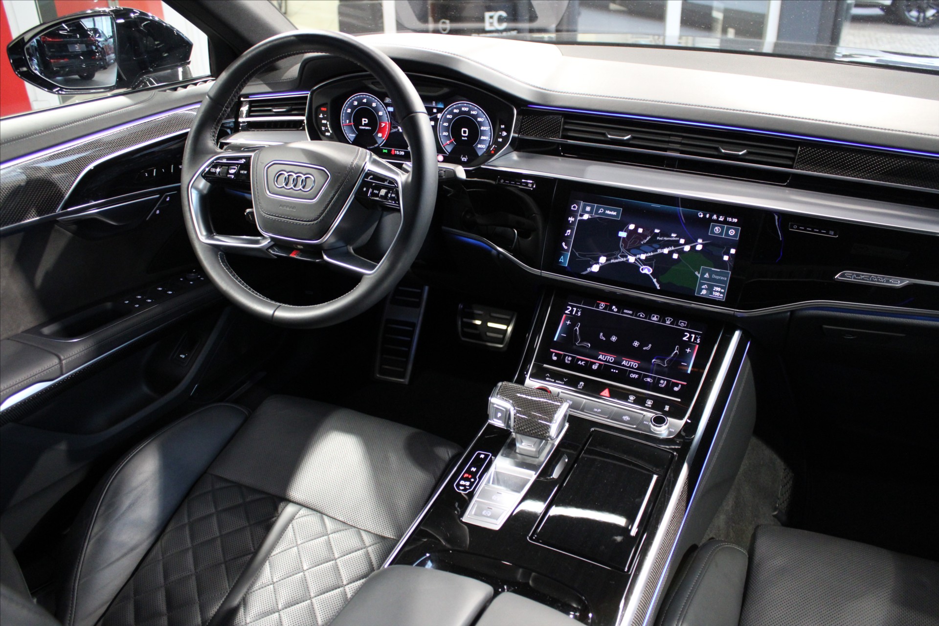 Audi S8