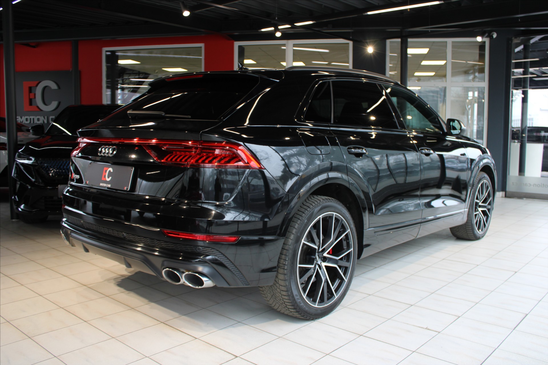 Audi SQ8